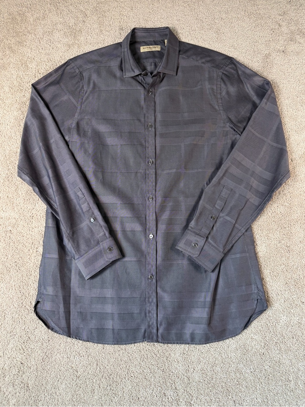 Burberry London Men’s Size Large 100% Cotton L/S Gray Plaid Button Down Shirt